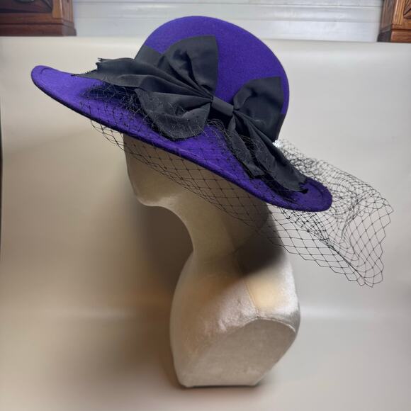 Vintage Women's Purple Hat 100% Wool Black Bow Pearls Retro Princess Made in USA - Picture 2 of 7